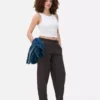 Camiseta sin mangas con espalda nadadora y canalé