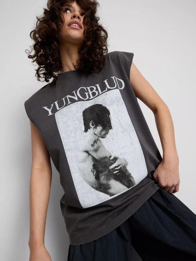 Camiseta sin mangas con estampado de Yungblud de algodón