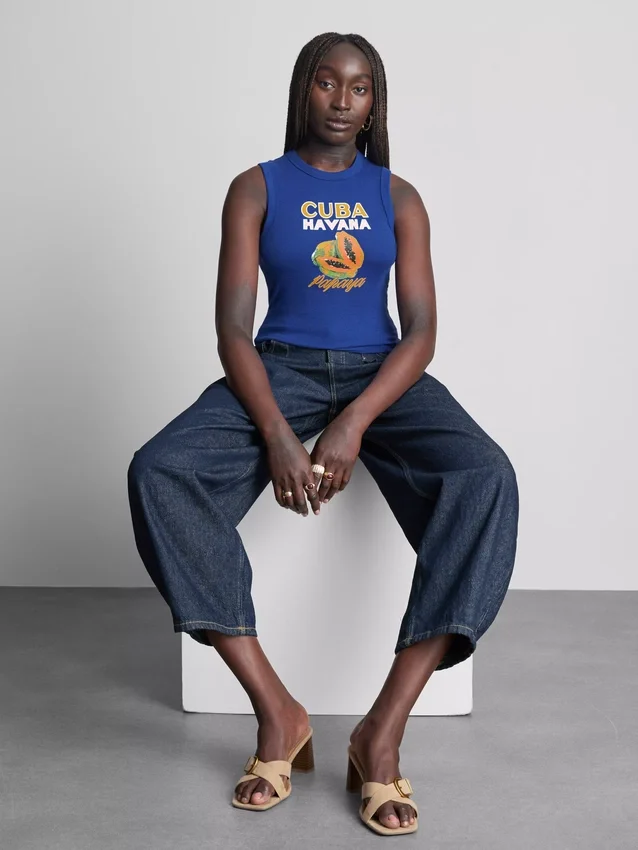 Camiseta sin mangas con estampado gráfico y tejido acanalado, con alto contenido de algodón