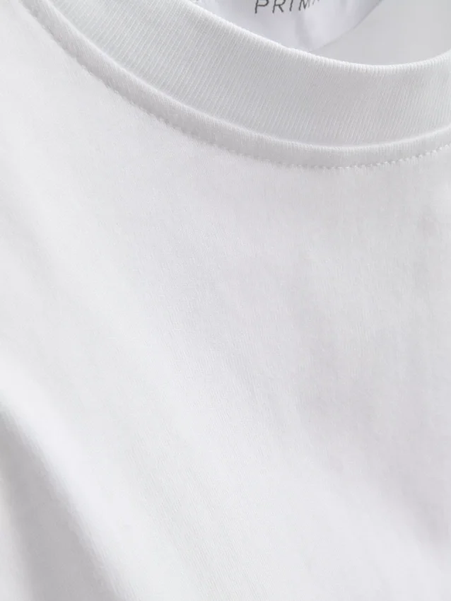 Camiseta sin mangas con hombreras acolchadas