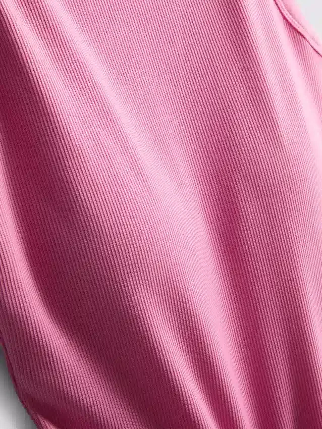 Camiseta sin mangas con sujetador incorporado de canalé