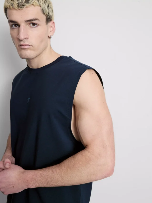 Camiseta sin mangas de gimnasio