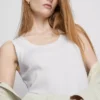 Camiseta sin mangas de mezcla de algodón acanalada