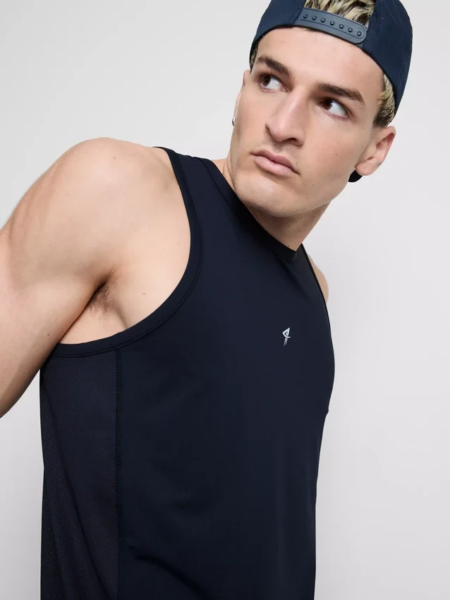 Camiseta sin mangas deportiva