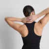 Camiseta sin mangas deportiva con cuello redondo