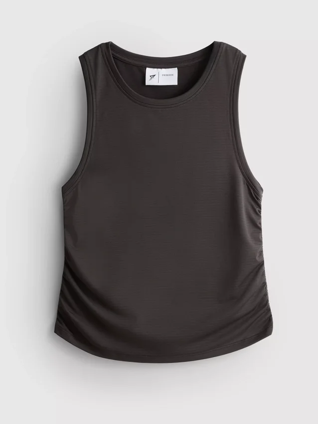 Camiseta sin mangas deportiva con fruncidos