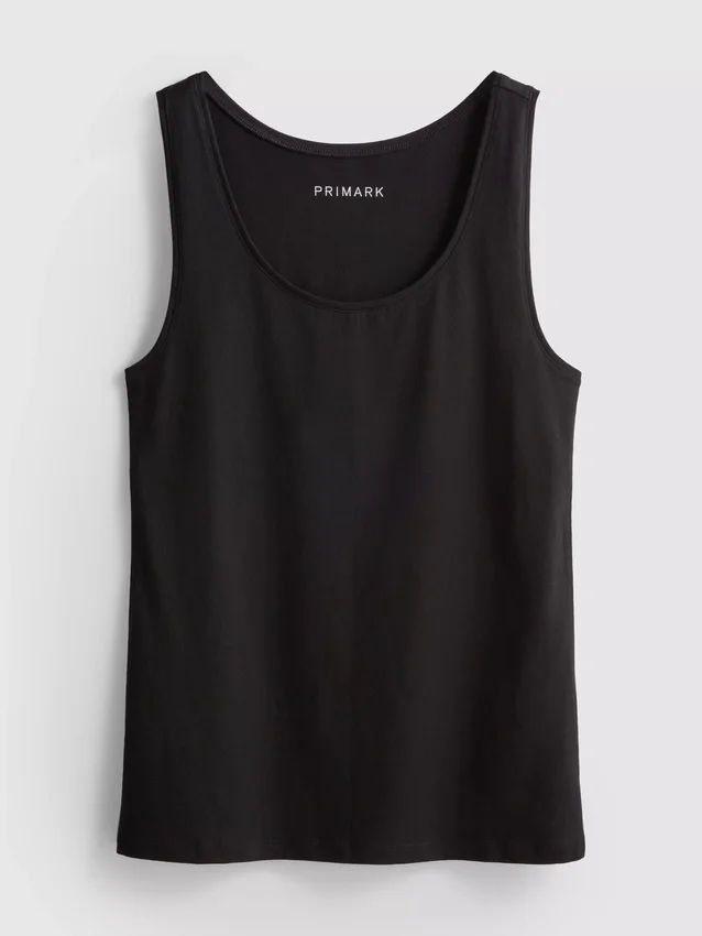 Camiseta sin mangas elástica imprescindible