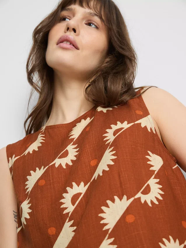 Camiseta sin mangas estampada de mezcla de algodón