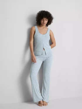 Camiseta tipo camisola de pijamas a rayas acanaladas «Love to Lounge»