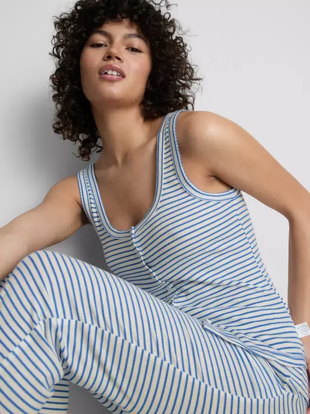 Camiseta tipo camisola de pijamas a rayas acanaladas «Love to Lounge»