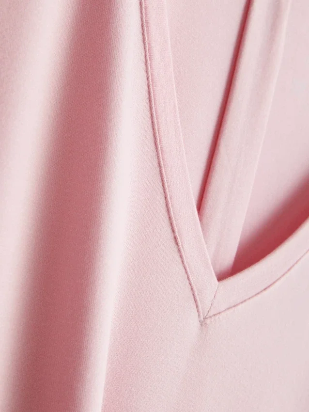 Camisón con cuello en V rico en modal