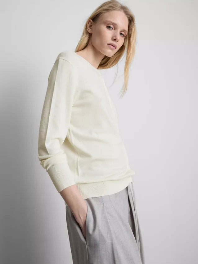 Cardigan básico de cuello redondo