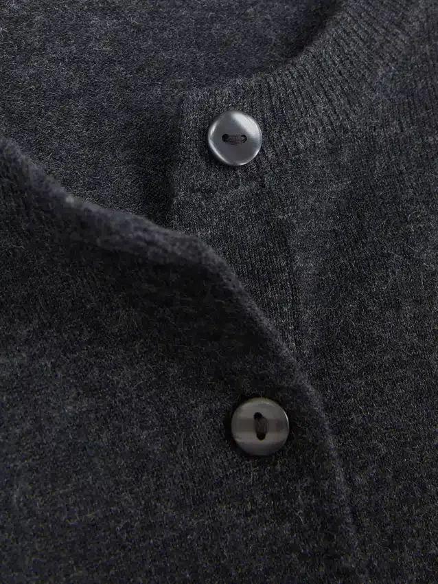 Cardigan de manga larga y cuello redondo