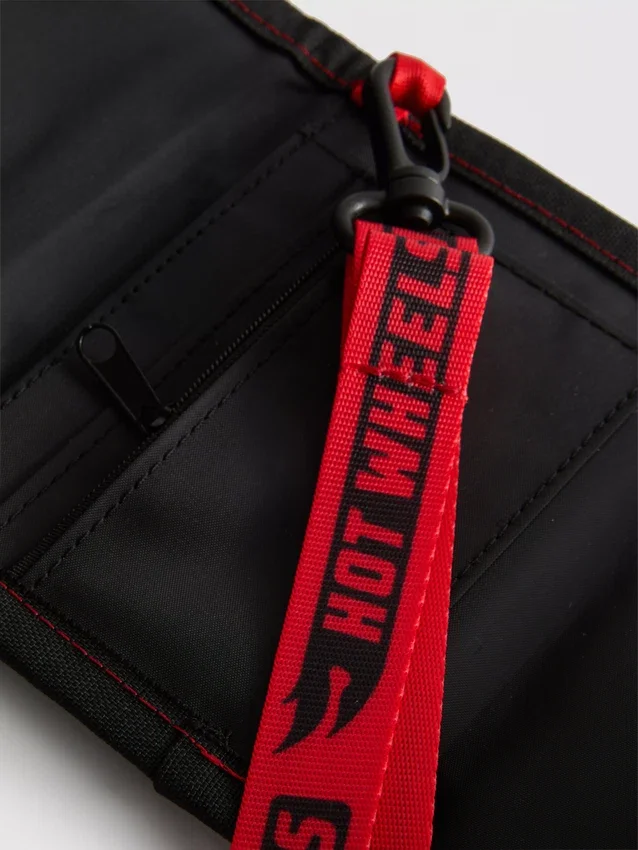 Cartera con cordón de Hot Wheels