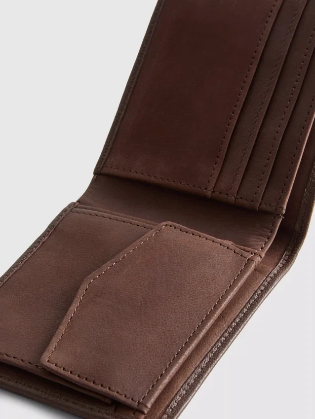 Cartera de cuero