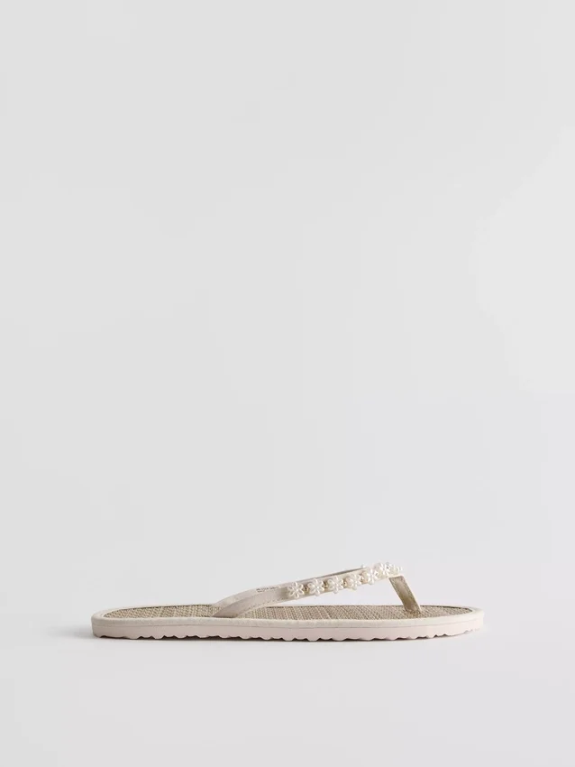 Chanclas con efecto de algas marinas