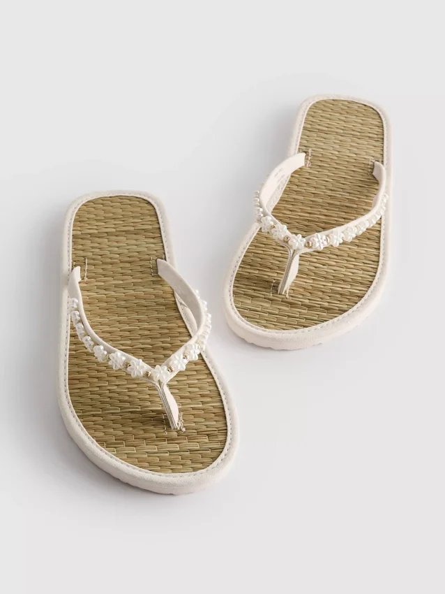 Chanclas con efecto de algas marinas