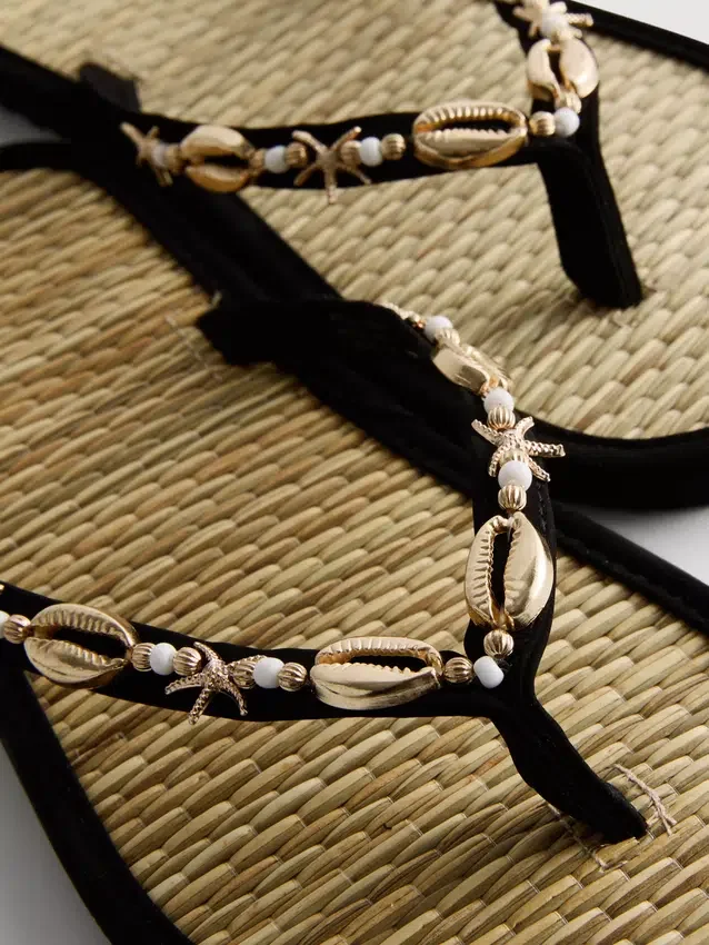 Chanclas con efecto de algas marinas