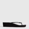 Chanclas de cuña con pedrería