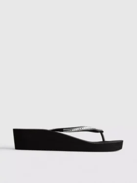 Chanclas de cuña con pedrería