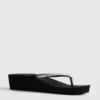 Chanclas de cuña con pedrería