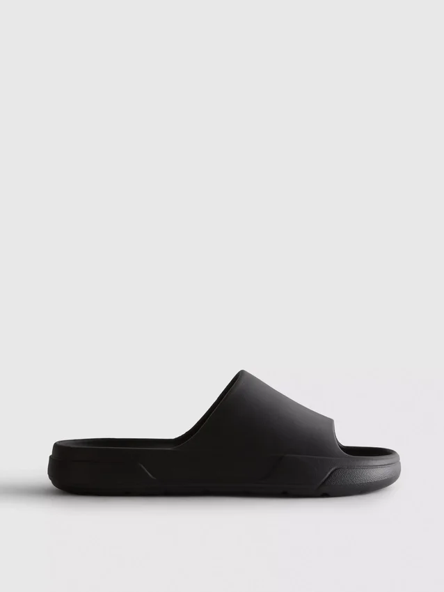 Chanclas de suela gruesa