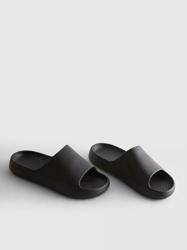 Chanclas de suela gruesa