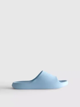 Chanclas moldeadas para piscina