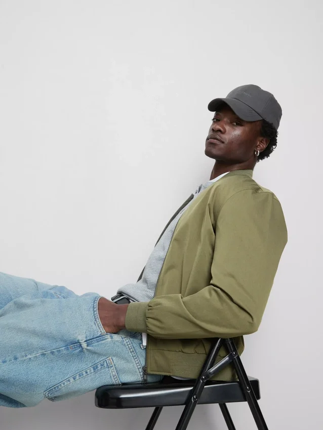 Chaqueta bomber elegante