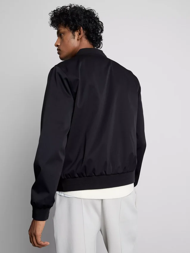 Chaqueta bomber elegante