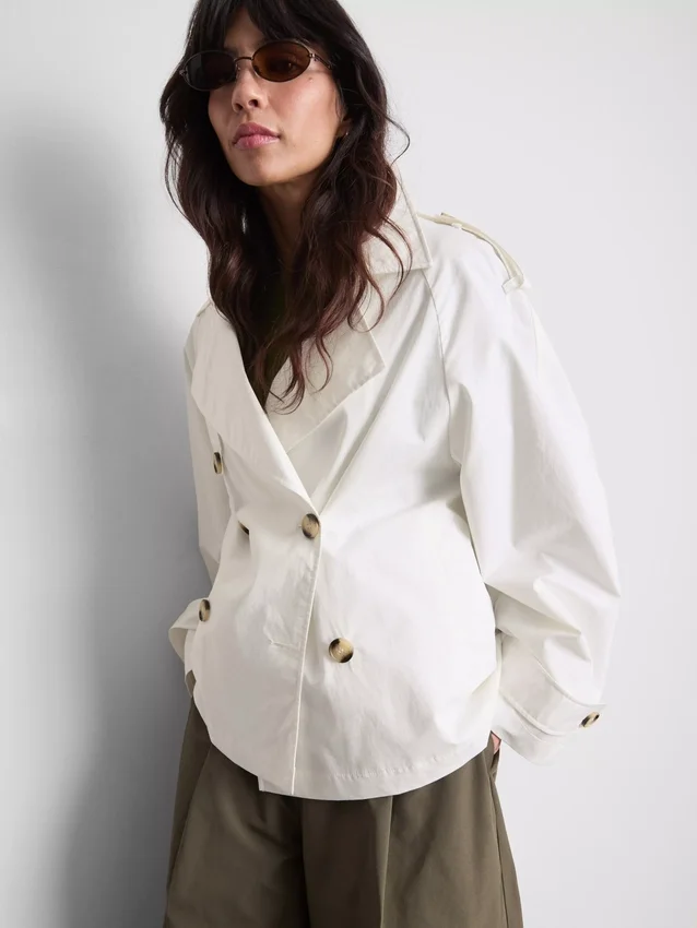 Chaqueta corta de verano para la lluvia