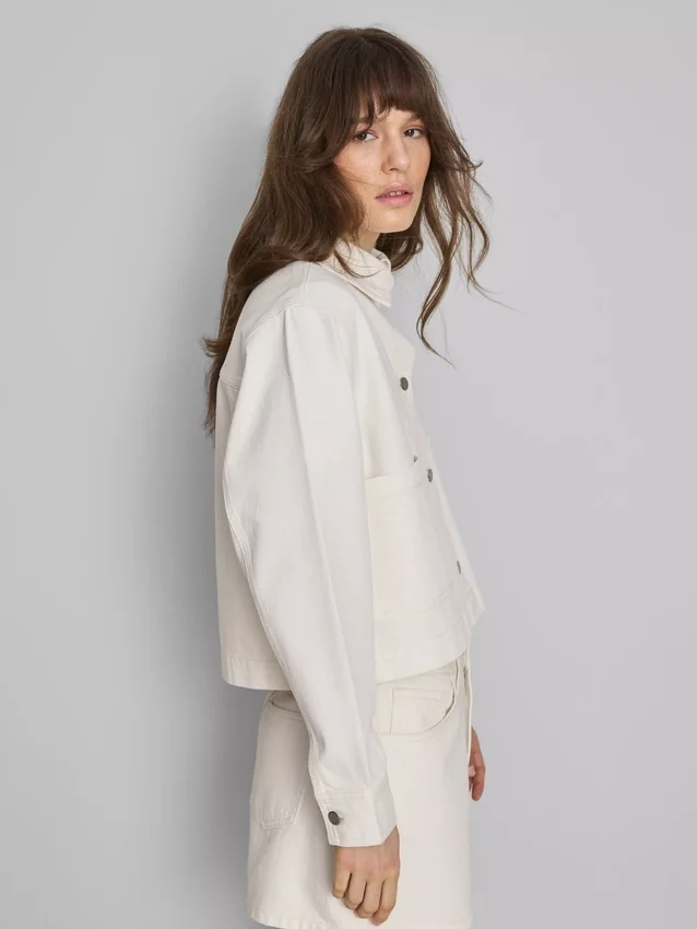 Chaqueta de mezclilla con bolsillos de parche de algodón