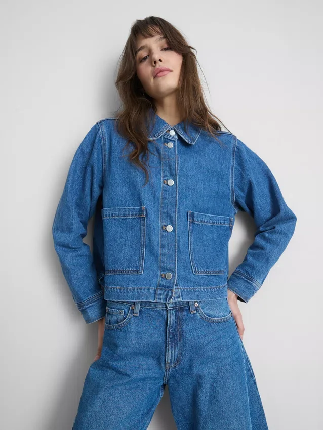 Chaqueta de mezclilla con bolsillos de parche de algodón
