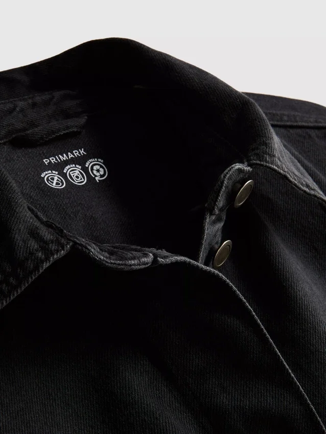 Chaqueta de mezclilla con bolsillos de parche de algodón