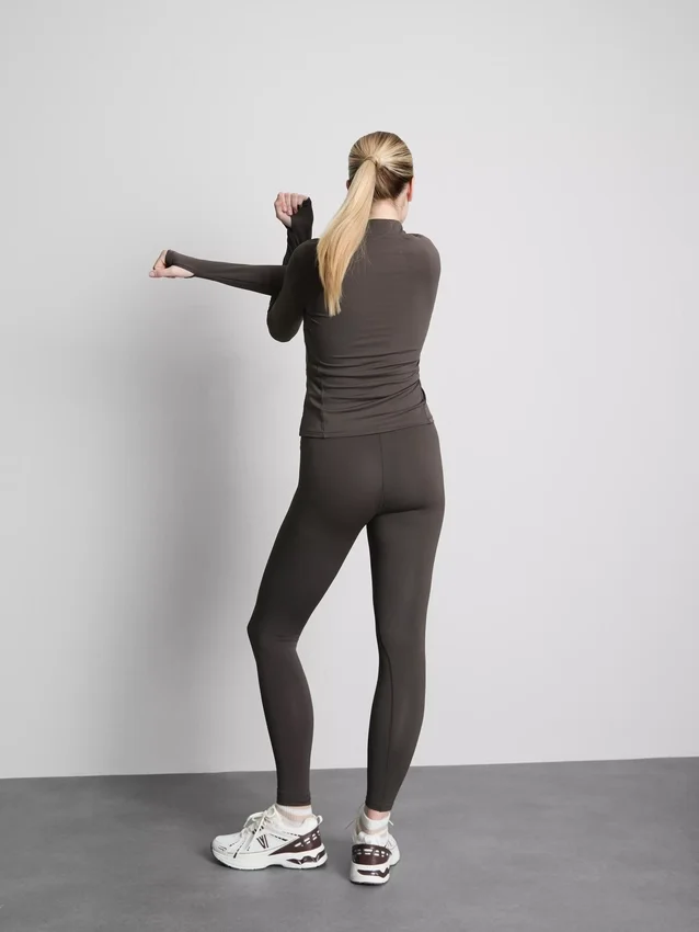 Chaqueta deportiva suave como la mantequilla