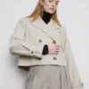 Chaqueta impermeable de corte cuadrado con doble botonadura
