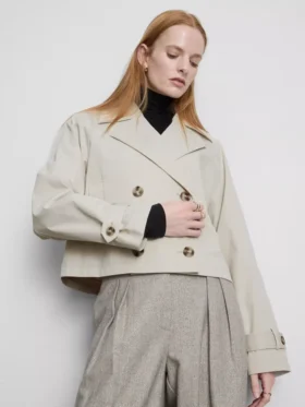 Chaqueta impermeable de corte cuadrado con doble botonadura