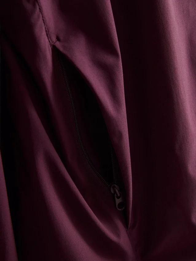 Chaqueta impermeable plegable con cremallera