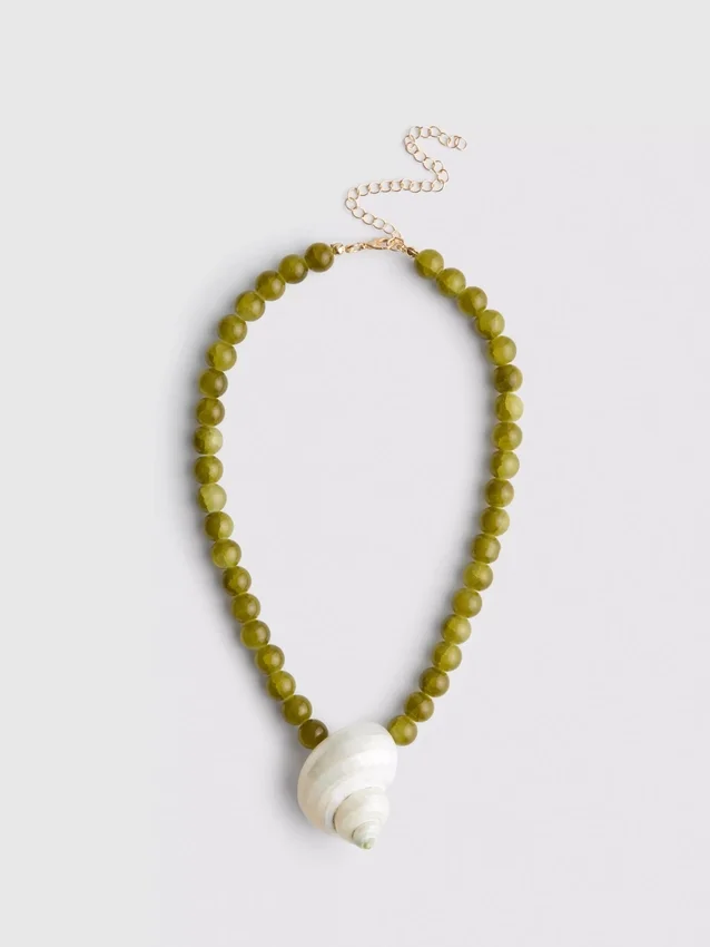 Collar de conchas con cuentas «The Edit»