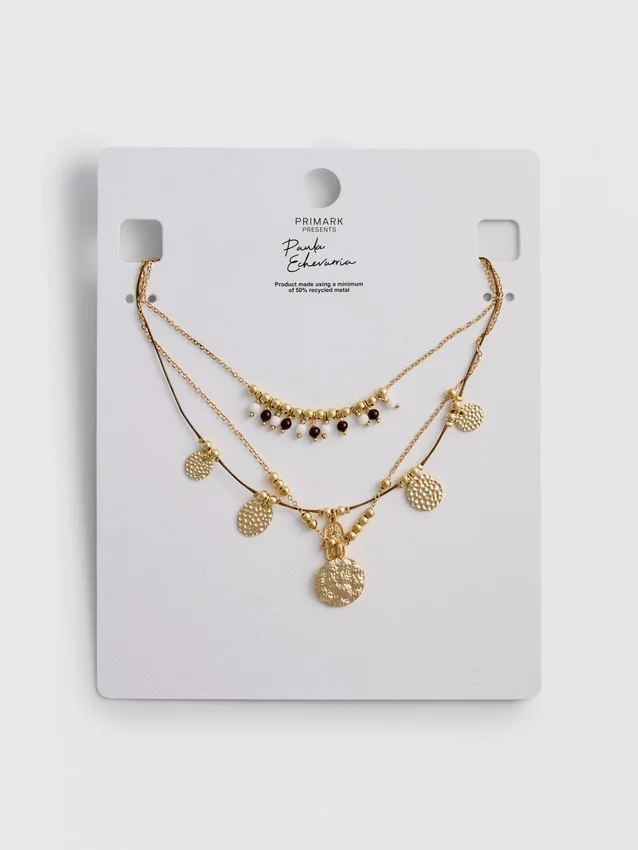 Collar en capas de Paula Echevarría