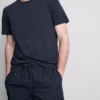 Conjunto de pijama con camiseta y pantalones cortos