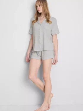 Conjunto de pijama de pantalones cortos estilo boyfriend de jersey