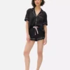 Conjunto de pijama de pantalones cortos estilo boyfriend de satén