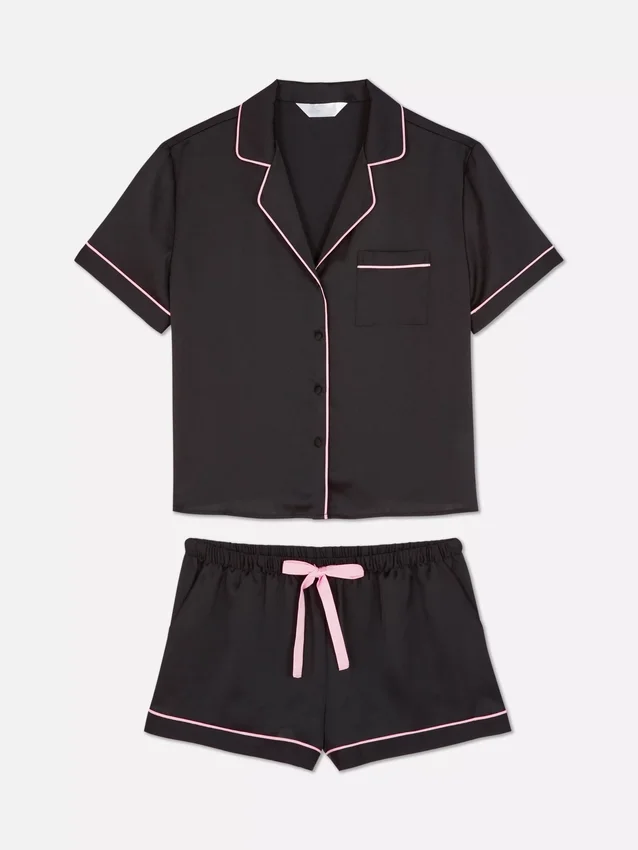 Conjunto de pijama de pantalones cortos estilo boyfriend de satén