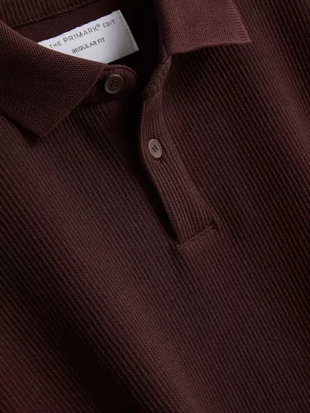 El polo acanalado de The Edit
