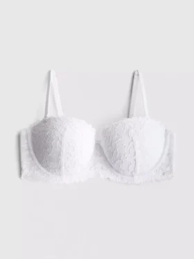 El sostén push-up de encaje floral de The Edit