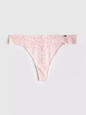 El tanga de encaje floral de The Edit
