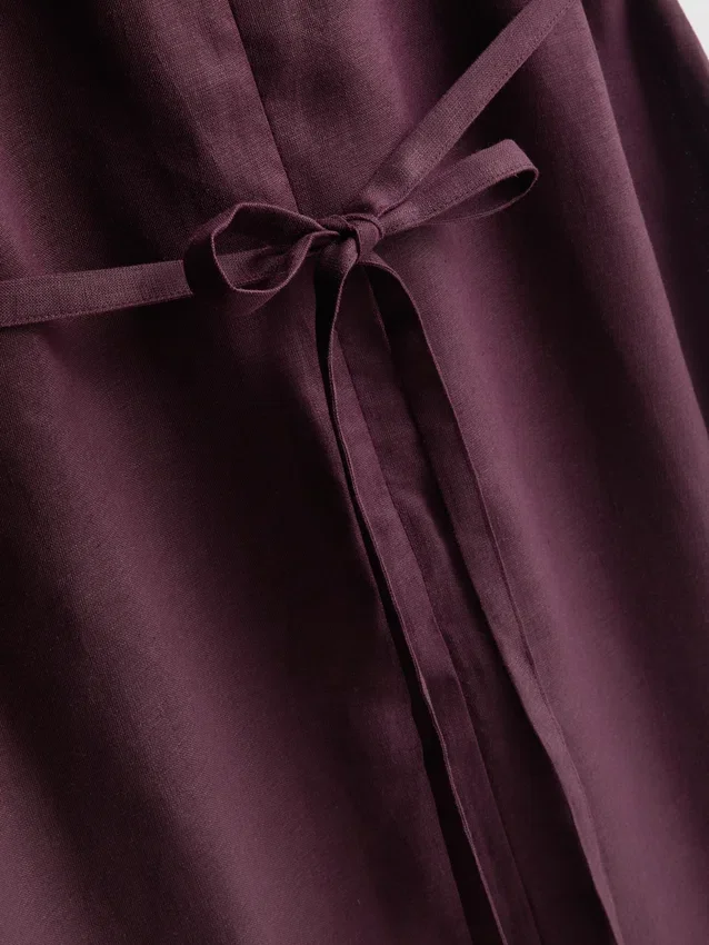 El vestido midi sin mangas de lino de The Edit