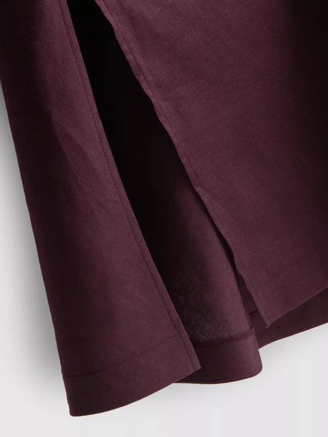 El vestido midi sin mangas de lino de The Edit