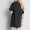 El vestido tipo camiseta con diseño gráfico de los Rolling Stones